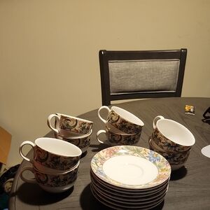 Floral Patterned Tea Set - Multicolor